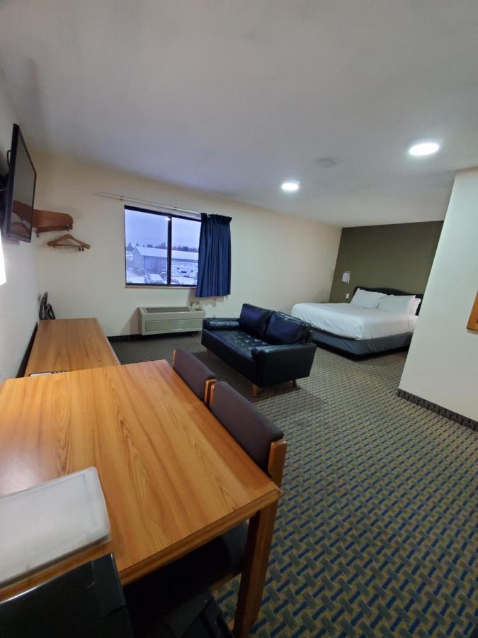 Hibbing Inn And Suites Exterior foto