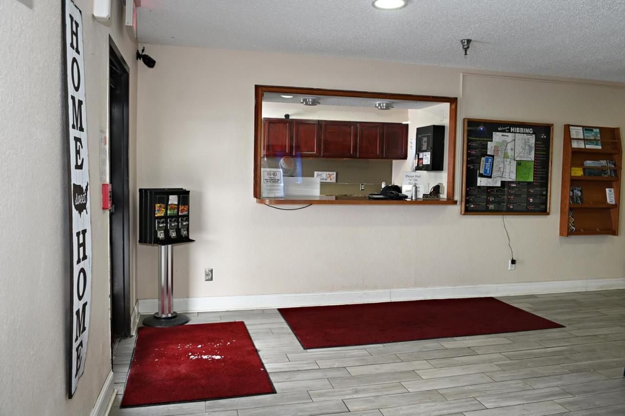 Hibbing Inn And Suites Exterior foto
